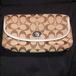 Wristlet/Clutch